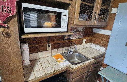 Fancy Gap Cabin | Cozy Parkway Cabin with Mountain Views - Cabin 4