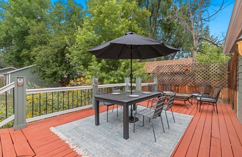 Loveland House | Cozy Patio & Pup Friendly Yard Near Downtown!