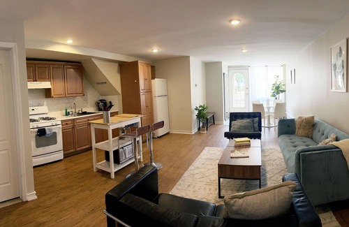 Kew Gardens Hills House | Cozy & Peaceful 2-Bed for Business Travelers