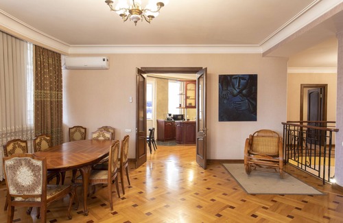 Saburtalo Apartment | Cozy penthouse in the city center