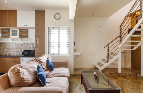 Agara Apartment | Cozy Penthouse near Brigade WTC/IISC