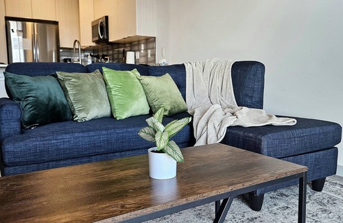 Madison Apartment | Cozy, Pet Friendly, Prime Location, High Speed Internet