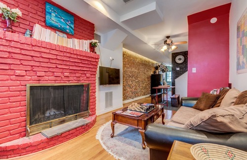 Near Northeast Bed & Breakfast | Cozy Pied-à-Terre @ Union Inn