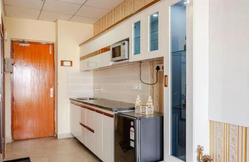 Greater Noida Apartment | cozy place-paramount golf forest