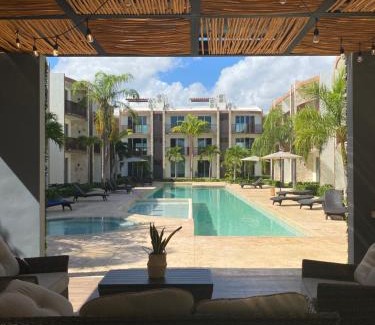 Puerto Juarez Apartment | Cozy Poolside Condo