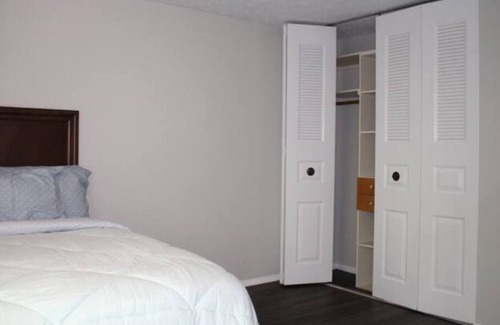 Springfield House | Cozy Posh 3BRs/3 Baths in spring field near Washington DC