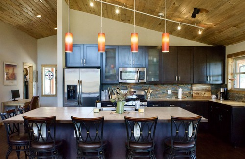 Park County Cabin | Cozy & Private Cabin on 35 Acres with Pond
