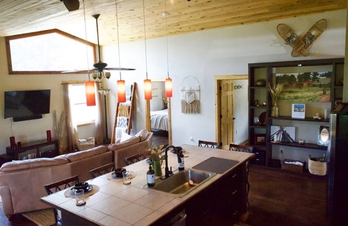 Park County Cabin | Cozy & Private Cabin on 35 Acres with Pond