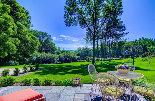 Stillwater Cottage | Cozy Private Cottage overlooking the St. Croix River Valley