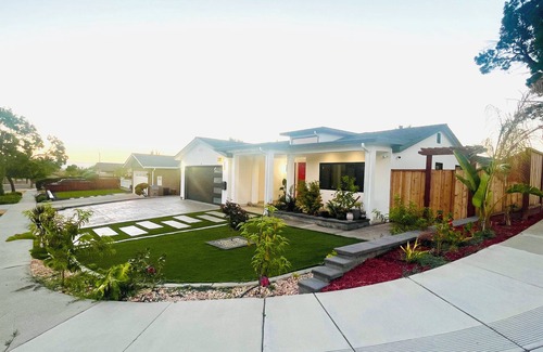 East San Jose House | Cozy Private Entrance -bedroom house with AC Silicon Valley in charming San Jose