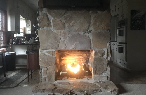 Cleveland House | Cozy, private, fully restored 2300 SF farmhouse with adjoining acreage