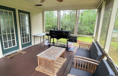 Pine Forest House | Cozy private room with beautiful scenery near post