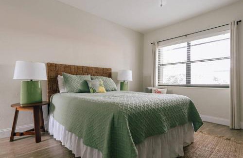 Pompano Beach Apartment | Cozy private studio 2 blocks from Pompano Beach