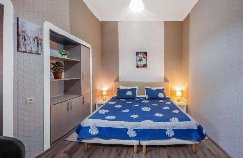 Chugureti Apartment | Cozy Qolga apartment in Old Tbilisi