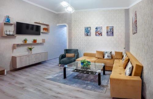 Chugureti Apartment | Cozy Qolga apartment in Old Tbilisi