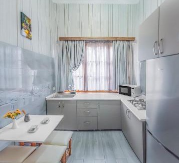Chugureti Apartment | Cozy Qolga apartment in Old Tbilisi