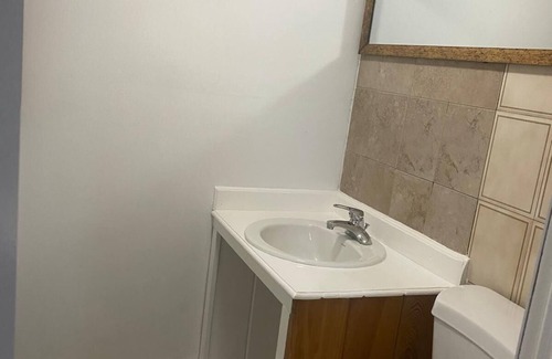 Westward Villas Subdivision Hotel | Cozy Queen Hideaway