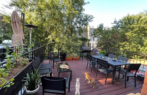 Bedford-Stuyvesant House | Cozy queen-size room with private bathroom in BedStuy