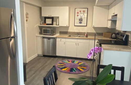 Southwest Calgary Apartment | Cozy, quiet, basement retreat in SW Calgary