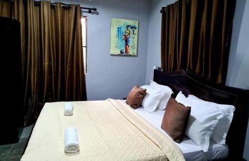 Adenta Apartment | Cozy Quiet & Fantastic- Close to Highway - Parking