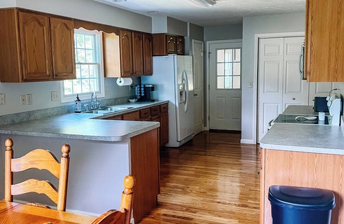 Wolfe House | Cozy ranch style home close to Virginia Spearhead and Hatfield McCoy Trailheads