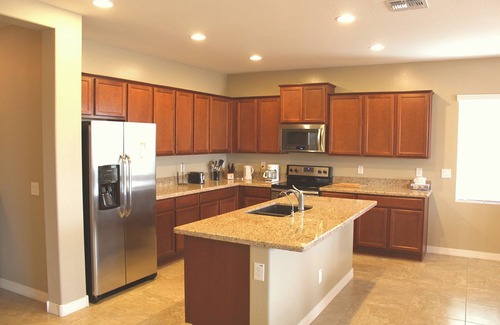San Tan Valley House | Cozy Rancher. Quiet Street. Walk to Community Pool, Or Hit the Greens!
