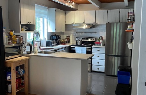 Val Morin Ski Chalet | Cozy Reindeer Lodge in the Laurentians - 5 minutes to Skiing