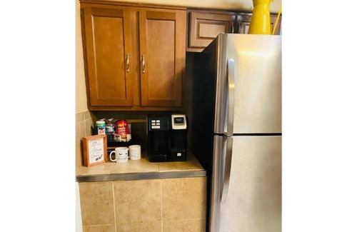 Indianapolis House | Cozy, Relaxing 2-Bedroom Duplex near Speedway