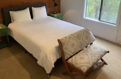 Whitefish Apartment | Cozy remodeled w fireplace/ big decks/ views