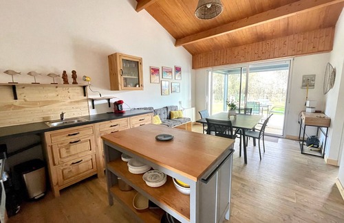 Bretignolles-sur-Mer House | Cozy Renovated Home with Large Garden, Pergola, and WiFi - Near Beach, Sleeps 5