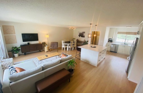 Southwest Calgary House | Cozy Renovated Bungalow Backing on Braeside Park