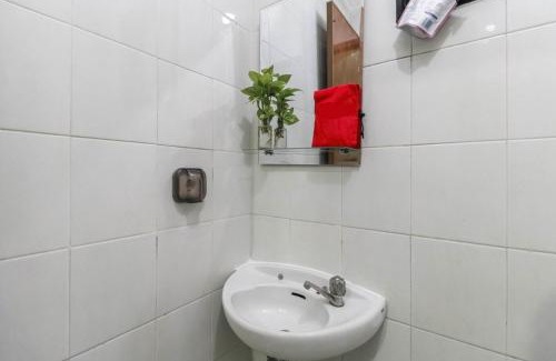 Jakarta House | Cozy Residence Muwardi