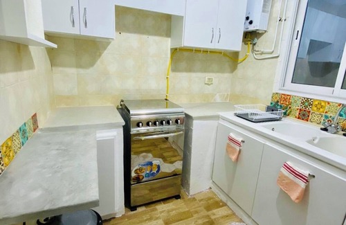 Zaouia Ksibet Thrayet Apartment | Cozy retreat at the heart of Sousse.