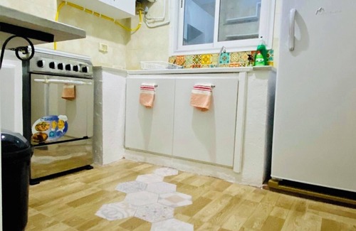Zaouia Ksibet Thrayet Apartment | Cozy retreat at the heart of Sousse.
