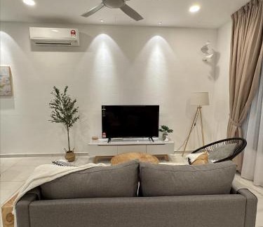 Tebrau House | Cozy Retreat @ Austin Landed House JB/Aeon/IKEA