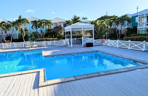 Christiansted Villa | Cozy Retreat by Chenay Bay