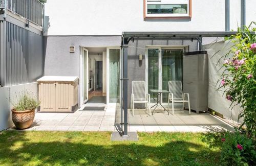 Buhlingen House | Cozy Retreat in Rottweil with Terrace