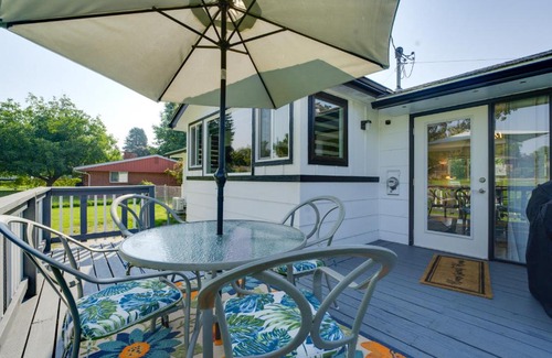 Spokane Valley House | Cozy Retreat in Spokane Valley with Fireplace