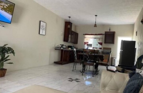 Ocho Rios House | Cozy retreat just five min from downtown Ocho rios/beaches