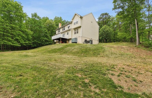 Fishers Hill House | Cozy retreat on Mountain Fall Parks for family and friends
