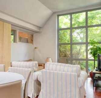 St.-Pieters-Aalst House | Cozy Retreat with Sauna near Gent-St-Pieters