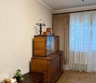 Odessa Apartment | Cozy retro apartment near park
