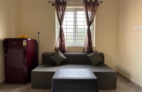 Electronic City Phase II Apartment | Cozy Room 1Bhk with Lift 201