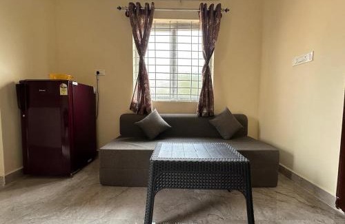 Electronics City Apartment | Cozy Room 1Bhk with Lift 401