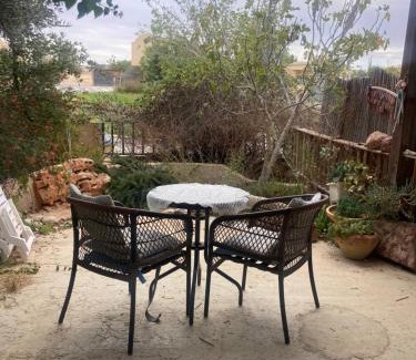 Mitzpe Ramon Apartment | cozy room