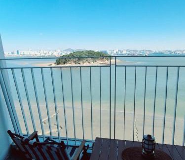 Yeongjong-dong Hotel | Cozy room Oceanview Memory Yeongjong