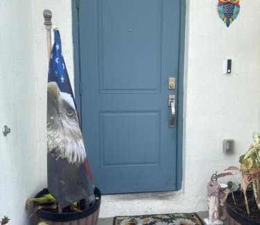 Florida City House | Cozy rooms close to Florida Keys and more