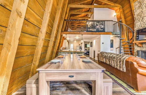 Ruidoso Cabin | Cozy Ruidoso Cabin Rental w/Private Hot Tub!