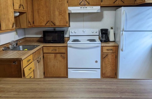Scottsbluff Cottage | Cozy rural cottage less than 10 minutes from Regional West Medical Center