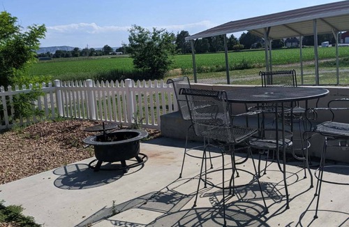 Scottsbluff Cottage | Cozy rural cottage less than 10 minutes from Regional West Medical Center